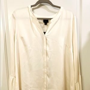 NWT Worthington Classy Blouse